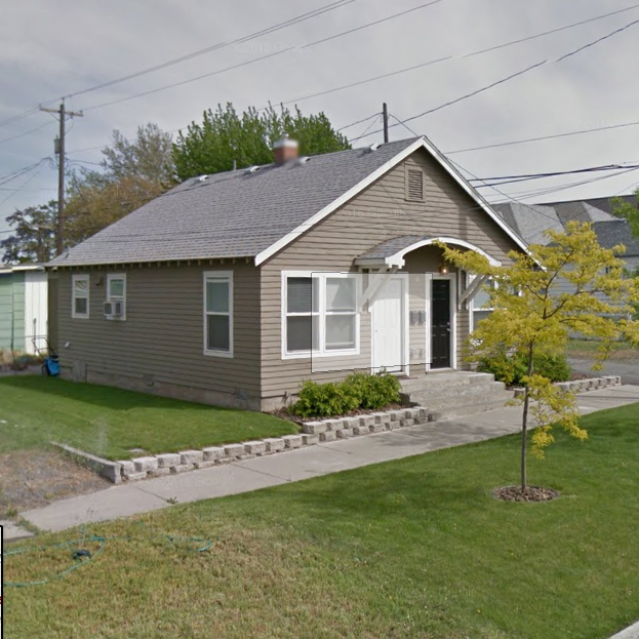 House in Kennewick, WA. We purchased fast for cash.